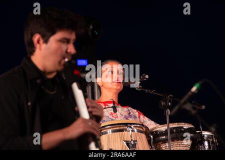 30 giugno 2023, Roma, Italia: La cantante israeliana Noa durante il suo concerto nella serata di apertura della seconda edizione del Roma Unplugged Festival, vicino a Villa dei Quintili a Roma (Credit Image: © Matteo Nardone/Pacific Press via ZUMA Press Wire) SOLO USO EDITORIALE! Non per USO commerciale! Foto Stock