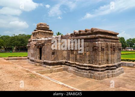 Aihole, circa 125 templi divisi in 22 gruppi sulle rive del fiume Malaprabha, come culla dell'architettura dei templi indù. La maggior parte di queste Foto Stock