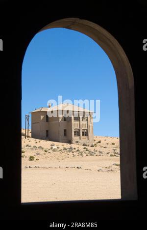 Casa del Quartermaster, Kolmanskop, Kolmanskop, città fantasma, Luederitz, Namibia Foto Stock