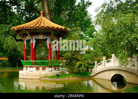 Padiglione rotondo, giardino cinese, Zurigo, Svizzera Foto Stock