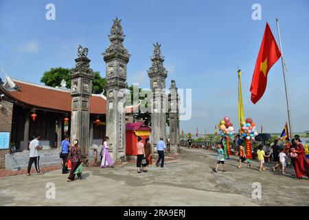 Il tradizionale festival del villaggio di Chem, ha noi, Vietnam 2023. Lễ Hội truyền thống Chèm. 越南旅游, वियतनाम पर्यटन, 베트남 관광, ベトナム観光, ឌូលីច វៀតណាម, Foto Stock