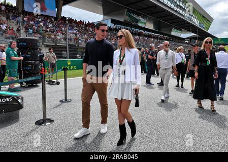 Spielberg, Austria. 2 luglio 2023. Ospiti sulla griglia. Campionato del mondo di Formula 1, Rd 10, Gran Premio d'Austria, domenica 2 luglio 2023. Spielberg, Austria. Crediti: James Moy/Alamy Live News Foto Stock