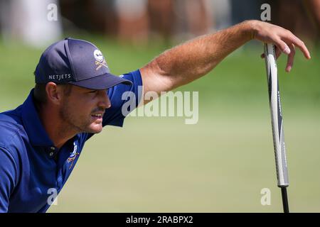 Cadice, Spagna. 2 luglio 2023. CADICE, SPAGNA - 02 LUGLIO: Bryson DeChambeau di Crushers GC durante il terzo giorno del LIV Golf - Andalusia al Real Club Valderrama il 2 luglio 2023 a Cadice, Spagna. (Immagine di credito: © DAX via ZUMA Press Wire) SOLO USO EDITORIALE! Non per USO commerciale! Foto Stock