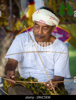 Terengganu Tradisional Kite o Wau Maker Foto Stock