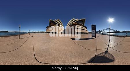 Visualizzazione panoramica a 360 gradi di Panorama a 360° - Sydney Opera House North e Kirribilli Point da North Promenade