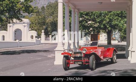 La Lancia Lambda è un'automobile innovativa prodotta dal 1922 al 1931. Fu la prima vettura con sospensioni anteriori indipendenti. Foto Stock