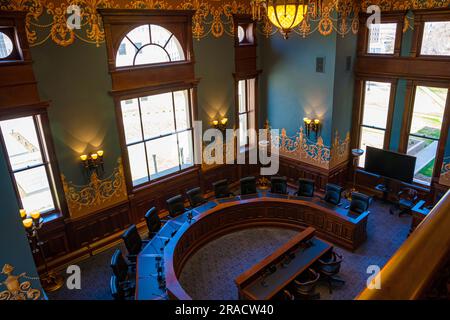 Wyoming, Wyoming, USA - 10 maggio 2022: La grande sala riunioni della camera del Senato nel Campidoglio del Wyoming Foto Stock
