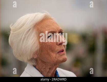 East Molesey, Surrey, Regno Unito. 3 luglio 2023. Celebrità dello chef Mary Berry all'Hampton Court Palace Garden Festival Press Day. Credito: Maureen McLean/Alamy Live News Foto Stock