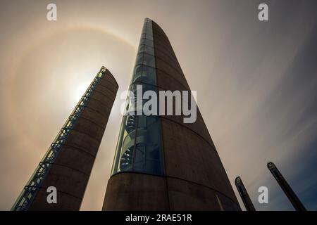 Pont Jacques Chaban-Delmas. Bordeaux, Francia. Il Pont Jacques Chaban-Delmas prende il nome dall'ex sindaco di Bordeaux. La sezione centrale della b Foto Stock