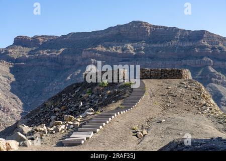 Un punto panoramico lungo la Route 150 attraverso i canyon del Parco Provinciale di Ischigualasto nella Provincia di San Juan, Argentina. Foto Stock