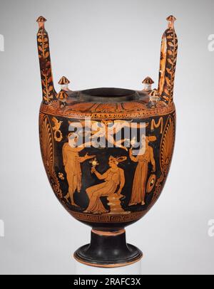 Lebes Gamikos in terracotta (vaso con coperchio, piede e manici associati ai matrimoni) 325 a.C. di ceramica greca antica Foto Stock