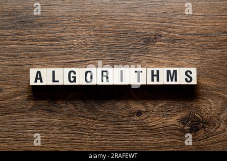 Algoritmi - concetto di parola su blocchi di costruzione, testo Foto Stock