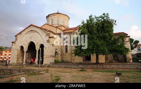 Situata a Trabzon, Turchia, la chiesa di Santa Sofia fu costruita nel 1250. Fu convertita in una moschea nel XVI secolo. Foto Stock