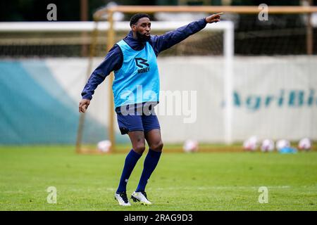 Doetinchem, Paesi Bassi. 3 luglio 2023. DOETINCHEM, PAESI BASSI - 3 LUGLIO: Jeffry Fortes of De Graafschap gestures durante la prima sessione di allenamento della stagione 2023-2024 di De Graafschap allo Sportpark De Bezelhorst il 3 luglio 2023 a Doetinchem, Paesi Bassi (foto di Rene Nijhuis/Orange Pictures) credito: Orange Pics BV/Alamy Live News Foto Stock