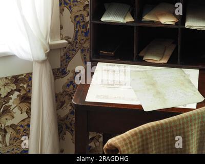 La scrivania originale in cui Abraham Lincoln scrisse il suo famoso discorso "House Divided" - la scrivania risiede ancora al piano superiore della sua casa a Springfield Foto Stock