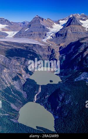 Immagine aerea del Cummins Lakes Provincial Park, Montagne Rocciose, British Columbia, Canada Foto Stock