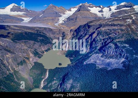 Immagine aerea del Cummins Lakes Provincial Park, Montagne Rocciose, British Columbia, Canada Foto Stock