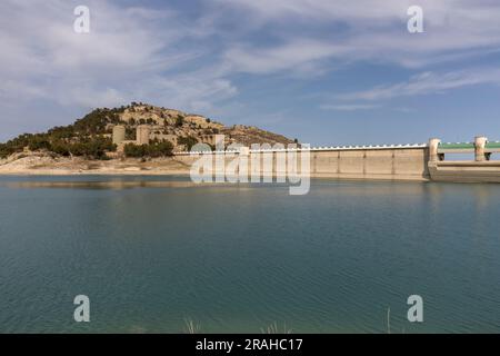 Bacino idrico di Amadorio a Villajoyosa (Alicante, Spagna) Foto Stock