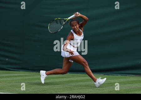 Wimbledon, Royaume University. 3 luglio 2023. Leylah Fernandez (CAN) durante i Campionati di Wimbledon 2023 il 3 luglio 2023 presso l'All England Lawn Tennis & Croquet Club di Wimbledon, Inghilterra - foto Antoine Couvercelle/DPPI Credit: DPPI Media/Alamy Live News Foto Stock