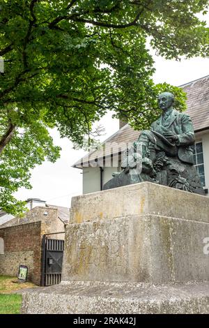 Statua di Thomas Hardy a Dorchester, Dorset, Regno Unito Foto Stock
