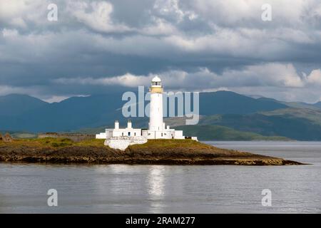 Vista del faro di Lismore. Costruito da Robert Stevenson nel 1833, si trova sull'Eilean Musdile nel Firth of Lorne all'ingresso del Loch Linnhe. Foto Stock