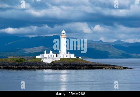 Vista del faro di Lismore. Costruito da Robert Stevenson nel 1833, si trova sull'Eilean Musdile nel Firth of Lorne all'ingresso del Loch Linnhe. Foto Stock