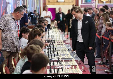 Zagabria, Croazia. 4 luglio 2023. Magnus Carlsen, il miglior giocatore di scacchi del mondo, durante l'apertura cerimoniale del torneo di scacchi Croatia Grand Chess Tour Rapid & Blitz al Westin Hotel di Zagabria, Croazia, il 4 luglio 2023. Foto: Jurica Galoic/PIXSELL credito: Pixsell/Alamy Live News Foto Stock