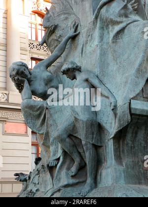 Particolare della statua di Manuel Montt e Antonio Varas, Santiago, Cile Foto Stock