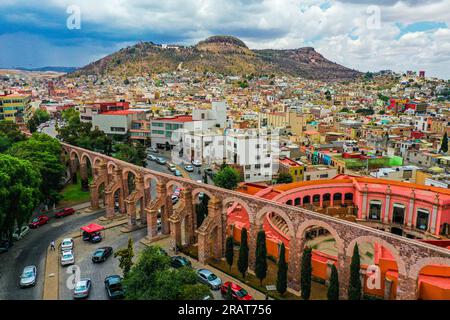 Zacatecas Mexico. Vista aerea della zona colonia della capitale dello stato di Zacatecas 2023. Città coloniale © (© foto di LuisGutierrez / NortePhoto.com) Zacatecas Messico. Vista aerea de la zona colonia de ciudad capitale dell'estado de Zacatecas 2023. ciudad Colonial © (© foto por LuisGutierrez / NortePhoto.com) Foto Stock