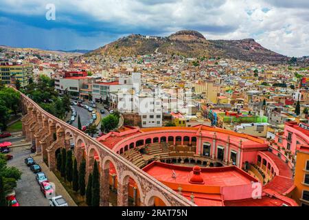 Zacatecas Mexico. Vista aerea della zona colonia della capitale dello stato di Zacatecas 2023. Città coloniale © (© foto di LuisGutierrez / NortePhoto.com) Zacatecas Messico. Vista aerea de la zona colonia de ciudad capitale dell'estado de Zacatecas 2023. ciudad Colonial © (© foto por LuisGutierrez / NortePhoto.com) Foto Stock