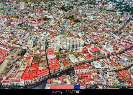 Zacatecas Mexico. Vista aerea della zona colonia della capitale dello stato di Zacatecas 2023. Città coloniale © (© foto di LuisGutierrez / NortePhoto.com) Zacatecas Messico. Vista aerea de la zona colonia de ciudad capitale dell'estado de Zacatecas 2023. ciudad Colonial © (© foto por LuisGutierrez / NortePhoto.com) Foto Stock