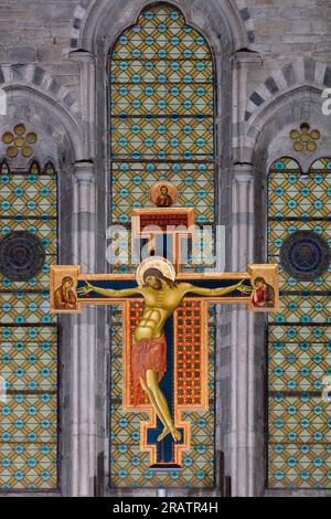 Croce di Cimabue, (Firenze 1240 - Pisa 1302), l'opera può essere datata tra il 1265 e il 1270 Chiesa di San Domenico, Arezzo, Toscana, Italia Foto Stock