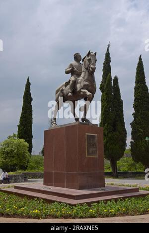 Statua di re Nikola, ultimo sovrano del Montenegro. Re Nikola i Petrović Njegoš, locato nel Parco del Re, Podgorica, Montenegro Foto Stock