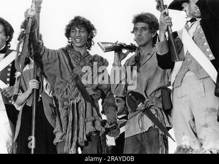 DEXTER FLETCHER e AL PACINO in REVOLUTION 1985 regista HUGH HUDSON scrittore Robert Dillon musica John Corigliano costume design John Mollo produttore Irwin Winkler co-produzione Regno Unito-Norvegia Goldcrest Films International / Viking Films / Warner Bros. (USA) - Columbia-EMI-Warner Foto Stock