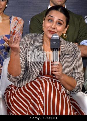 L'attrice indiana Vidya Balan partecipa alla conferenza stampa del suo film misterioso in lingua hindi ''Neeyat'' a Mumbai, India. 5 luglio 2023. (Foto di Indranil Aditya/NurPhoto) credito: NurPhoto SRL/Alamy Live News Foto Stock