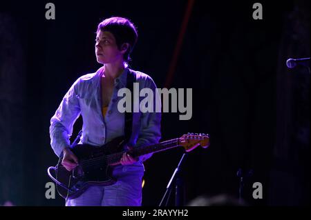 Roma, Italia. 6 luglio 2023. Sarah Register al Kim Gordon Live al Roma incontro il mondo Ostia Antica Festival, 6 luglio 2023, Teatro Romano di Ostia Antica, Roma, Italia. (Foto di Domenico Cippitelli/NurPhoto) credito: NurPhoto SRL/Alamy Live News Foto Stock