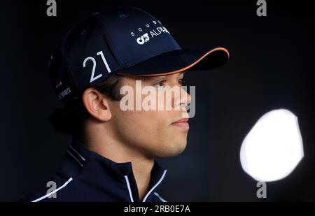Silverstone, Inghilterra. 06.07.23. Pilota Scuderia AlphaTauri Nyck de Vries nella giornata paddock davanti al Gran Premio di Gran Bretagna 2023. Credito: Bradley Collyer/Alamy Live News Foto Stock