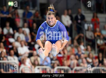 La vincitrice Elisabeth SEITZ (MTV Stuttgart/ 1st Place), campo, ginnastica femminile a tutto tondo il 6 luglio 2023 a Duesseldorf/ Germania. La finale 2023 Reno-Ruhr dal 06,07 al 09.07.2023 Foto Stock