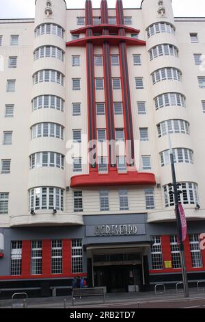 Il Beresford Building in Sauchiehall Street nel West End di Glasgow, Scozia Foto Stock