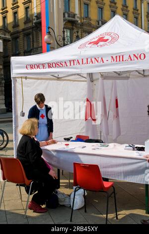 Giorno del rene, la Croce Rossa Italiana, Milano, Italia Foto Stock