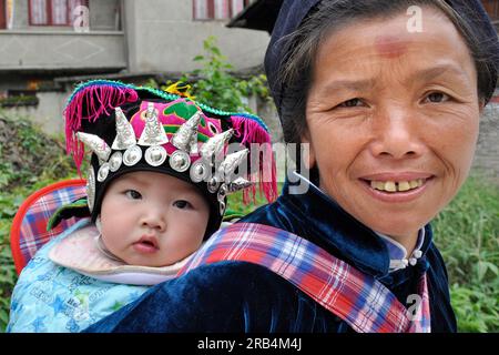 festa del pasto della sorella, tribù miao, shidong, provincia di guizhou, cina Foto Stock