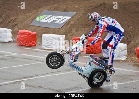 Stuntman. eicma. bicicletta e moto in mostra. Milano 2013 Foto Stock