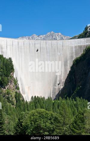 Diga di Luzzone. blenio. Svizzera Foto Stock