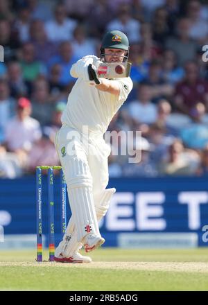 L'australiano Travis Head in battuta durante il secondo giorno del terzo test match degli Ashes a Headingley, Leeds. Data immagine: Venerdì 7 luglio 2023. Foto Stock