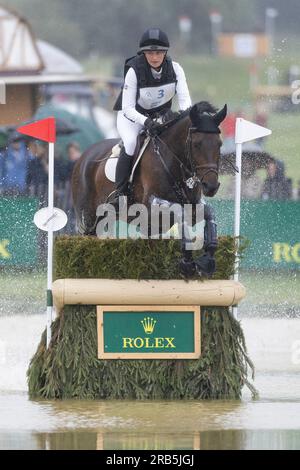 Aquisgrana, Deutschland. 1 luglio 2023. Rebecca-Juana GERKEN (GER) su TSF Solara nel salto, in acqua, azione, eventi, cross-country C1C: SAP-Cup, CCIO4*, il 1 luglio 2023, World Equestrian Festival, CHIO Aquisgrana 2023 dal 23 giugno - 02.07.2023 ad Aquisgrana/Germania; ? Credito: dpa/Alamy Live News Foto Stock