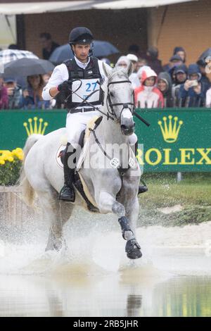 Aquisgrana, Deutschland. 1 luglio 2023. Christoph WAHLER (GER) su Carjatan S in un galoppo, in acqua, azione, eventi, cross-country C1C: SAP-Cup, CCIO4*, il 1 luglio 2023, World Equestrian Festival, CHIO Aquisgrana 2023 dal 23 giugno - 02.07.2023 ad Aquisgrana/Germania; ? Credito: dpa/Alamy Live News Foto Stock