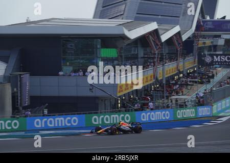 Towcester, Northants, Regno Unito. 7 luglio 2023. Perez, Red Bull, durante FridaysÕ le prove del Gran Premio di F1 Aramco a Silverstone Credit: Motofoto/Alamy Live News Foto Stock