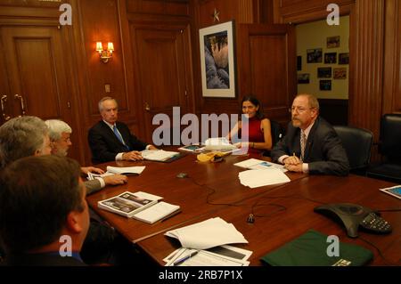 Segretario Dirk Kempthorne, riunione di alto livello del personale, Main Interior Foto Stock