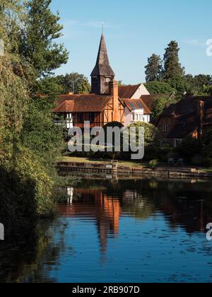 Chiesa Parrocchiale di Santa Maria, Whitchurch-on-Thames, Oxfordshire, Inghilterra, Regno Unito, GB. Foto Stock