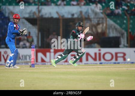 Mushfiqur Rahim batte il wicketkeeper bengalese durante il secondo One Day International (ODI) match Bangladesh-Afghanistan di tre serie di match Foto Stock